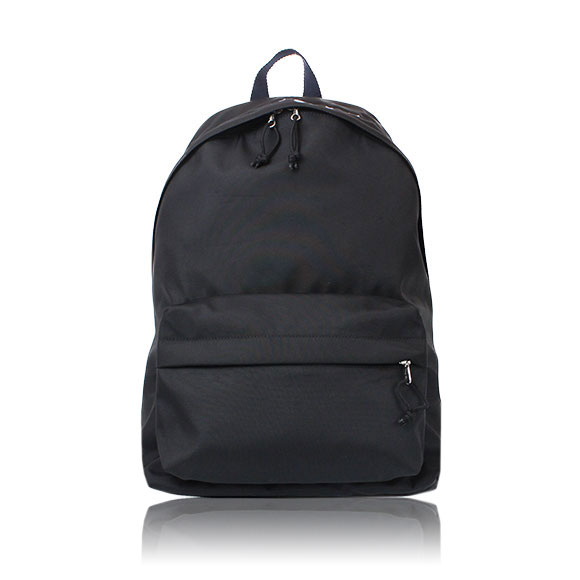 BALENCIAGA ホイールバックパック 32&nbsp;x45&nbsp;x12cm(幅&nbsp;x 高さ&nbsp;x マチ)