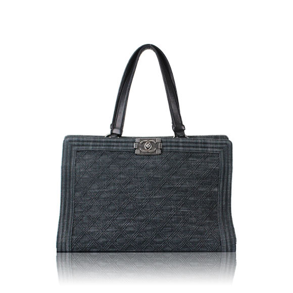 CHANEL ボーイシャネル 35&nbsp;x25&nbsp;x16cm(幅&nbsp;x 高さ&nbsp;x マチ)