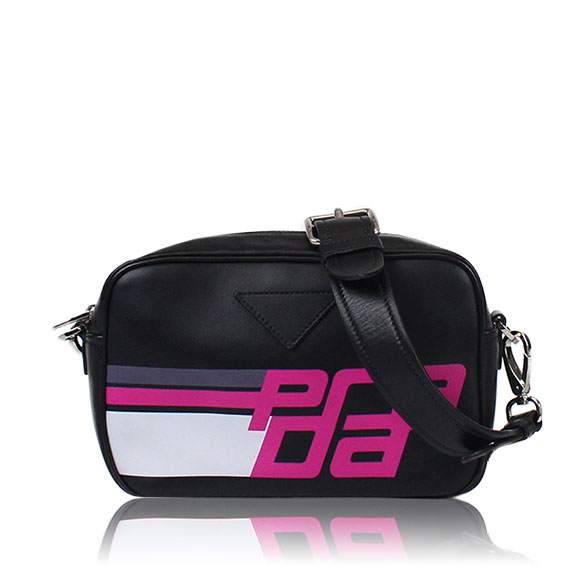 PRADA ショルダーバッグ 20&nbsp;x14&nbsp;x7cm(幅&nbsp;x 高さ&nbsp;x マチ)