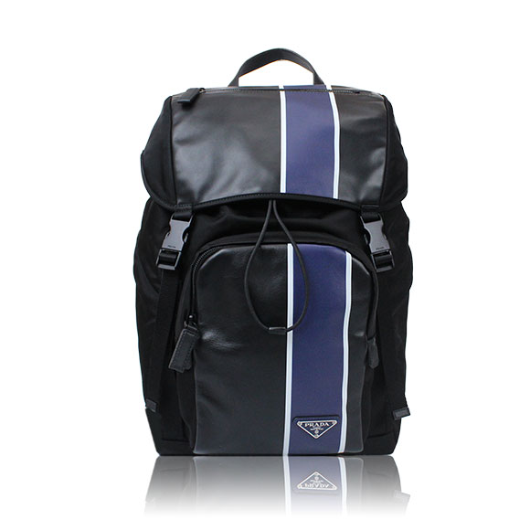 PRADA バックパック 26&nbsp;x46&nbsp;x15cm(幅&nbsp;x 高さ&nbsp;x マチ)
