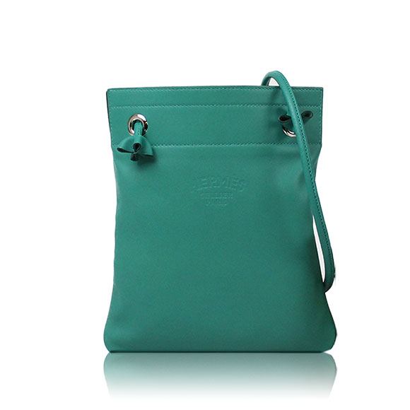 HERMES アリーヌミニ 19&nbsp;x22&nbsp;x1cm(幅&nbsp;x 高さ&nbsp;x マチ)