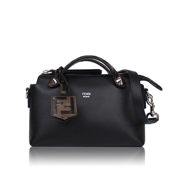 FENDI バイザウェイスモール 20&nbsp;x13&nbsp;x9cm(幅&nbsp;x 高さ&nbsp;x マチ)