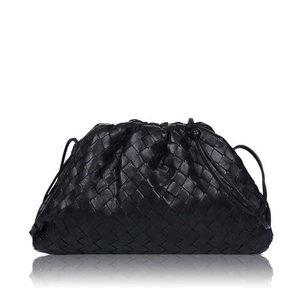 BOTTEGA VENETA ミニザポーチ 22&nbsp;x14&nbsp;x5cm(幅&nbsp;x 高さ&nbsp;x マチ)