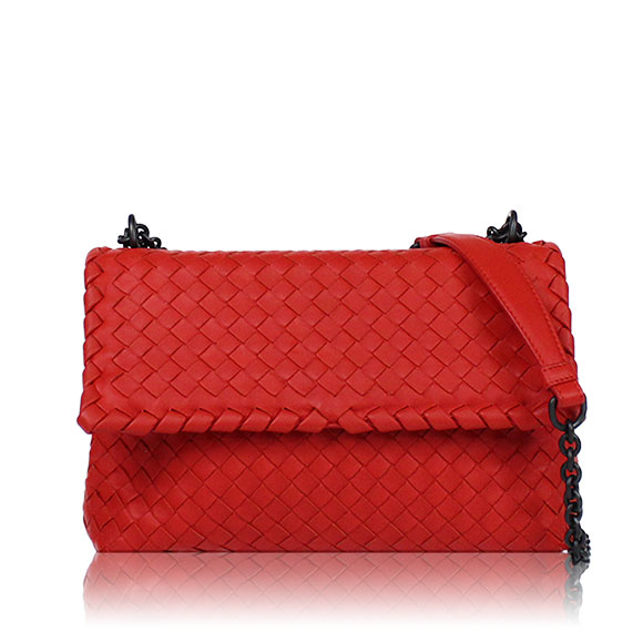 BOTTEGA VENETA イントレチャート 22&nbsp;x15&nbsp;x9cm(幅&nbsp;x 高さ&nbsp;x マチ)