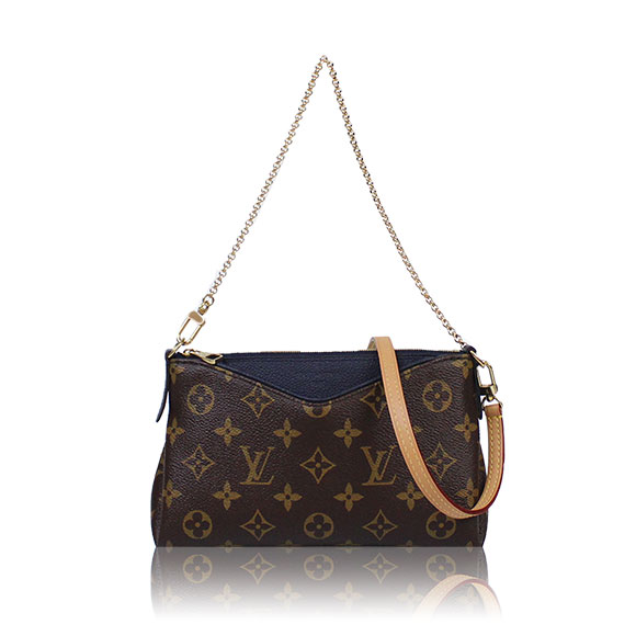 LOUIS VUITTON パラスクラッチ 