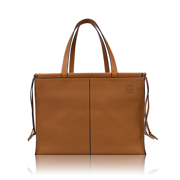 LOEWE クッショントート 