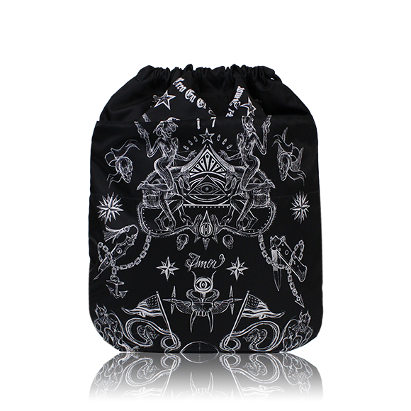 GIVENCHY リュックサック 39&nbsp;x43&nbsp;x1cm(幅&nbsp;x 高さ&nbsp;x マチ)