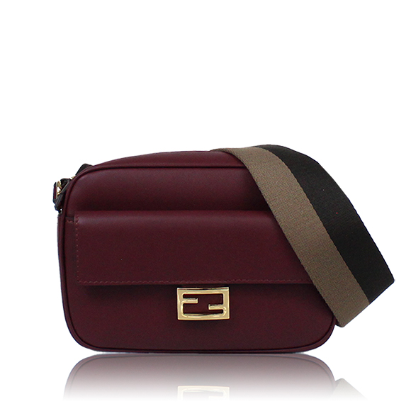 FENDI キャム 18&nbsp;x13&nbsp;x6cm(幅&nbsp;x 高さ&nbsp;x マチ)