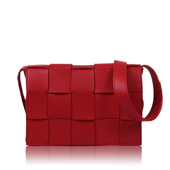 BOTTEGA VENETA カセット 22&nbsp;x13&nbsp;x5cm(幅&nbsp;x 高さ&nbsp;x マチ)