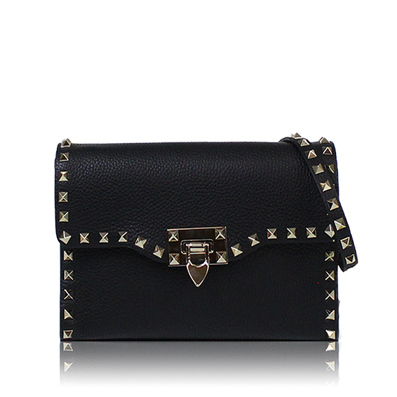 VALENTINO ロックスタッズ 