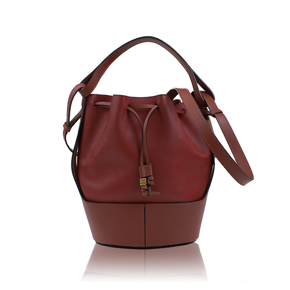 LOEWE バルーンバッグミディアム 21&nbsp;x28&nbsp;x15cm(幅&nbsp;x 高さ&nbsp;x マチ)