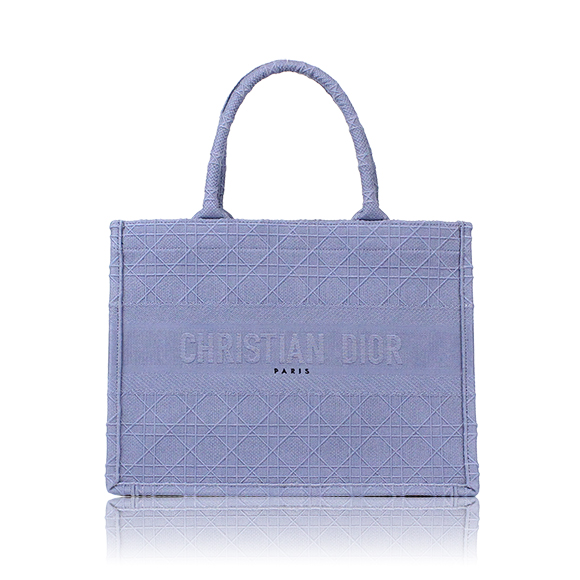 Dior ブックトートミディアム 