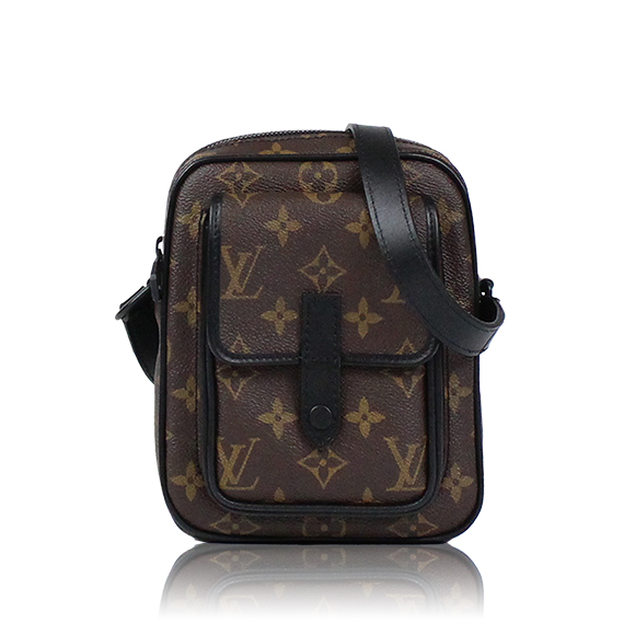 LOUIS VUITTON クリストファーウエアラブルウォレット 14&nbsp;x18&nbsp;x5cm(幅&nbsp;x 高さ&nbsp;x マチ)
