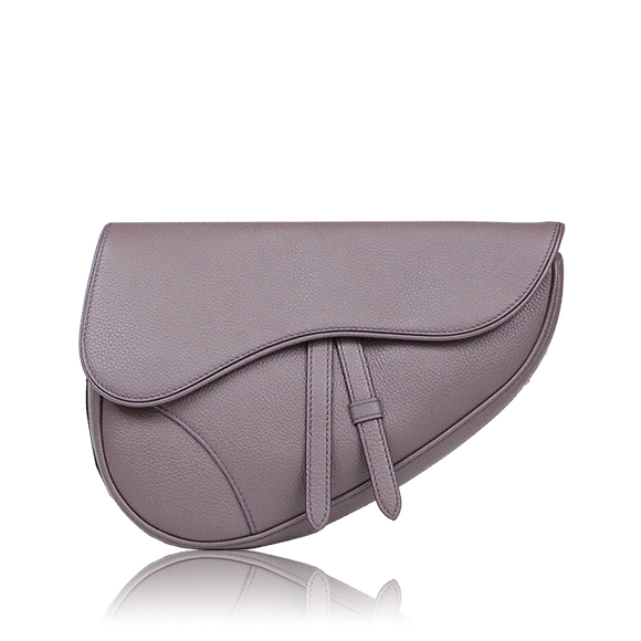 Dior サドルバッグ 26&nbsp;x18&nbsp;x4cm(幅&nbsp;x 高さ&nbsp;x マチ)