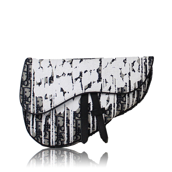 Dior サドルバッグ 27&nbsp;x19&nbsp;x4cm(幅&nbsp;x 高さ&nbsp;x マチ)