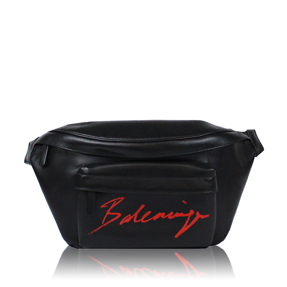 BALENCIAGA ベルトバッグ 21&nbsp;x17&nbsp;x1cm(幅&nbsp;x 高さ&nbsp;x マチ)