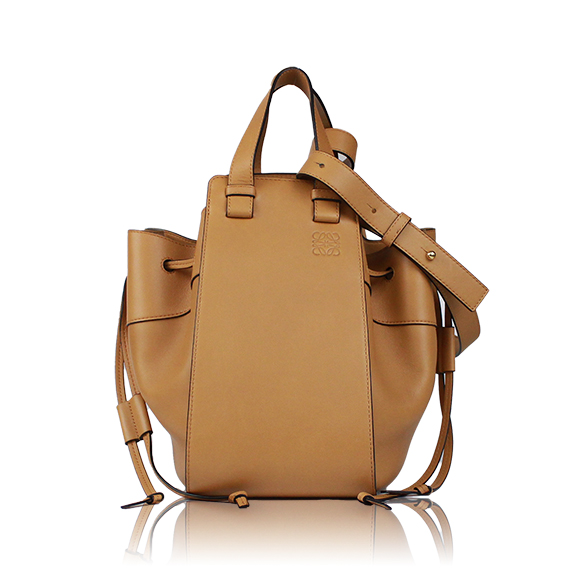 LOEWE ハンモックドローストリングミディアム 