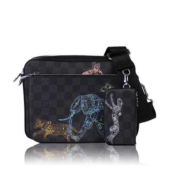 LOUIS VUITTON トリオメッセンジャー 25&nbsp;x18&nbsp;x4cm(幅&nbsp;x 高さ&nbsp;x マチ)