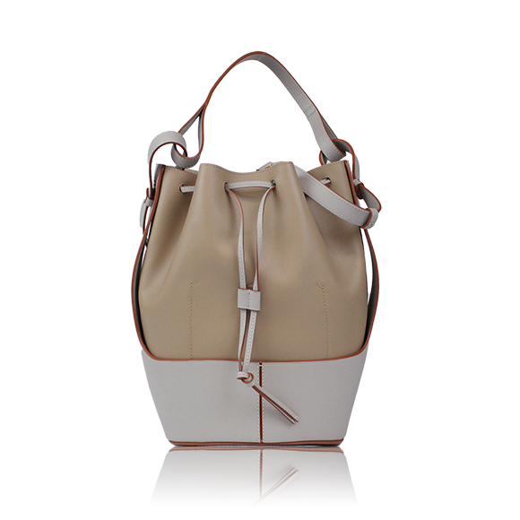 LOEWE バルーンバッグミディアム 