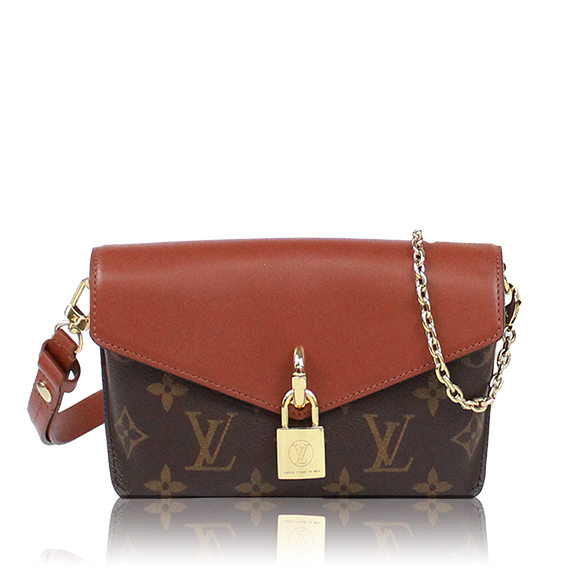 LOUIS VUITTON パドロックオンストラップ 17&nbsp;x10&nbsp;x2cm(幅&nbsp;x 高さ&nbsp;x マチ)
