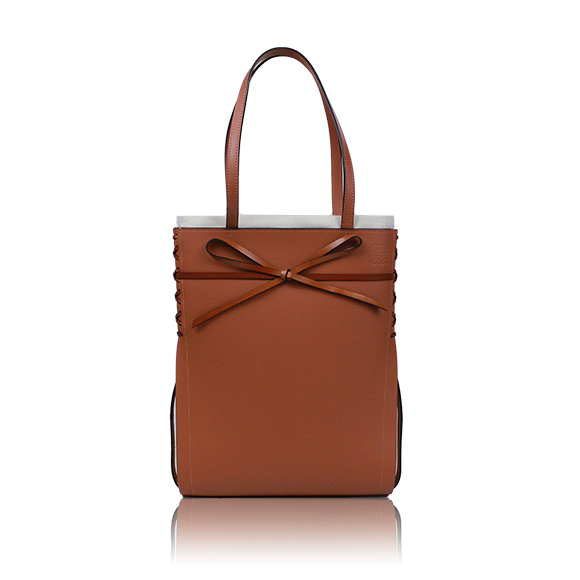 LOEWE イケバナトートバッグ 28&nbsp;x37&nbsp;x6cm(幅&nbsp;x 高さ&nbsp;x マチ)