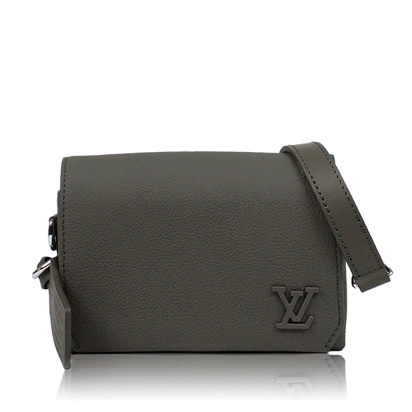 LOUIS VUITTON ファストラインウエアラブルウォレット 