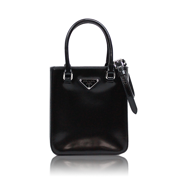 PRADA 2WAYバッグ 15&nbsp;x18&nbsp;x5cm(幅&nbsp;x 高さ&nbsp;x マチ)