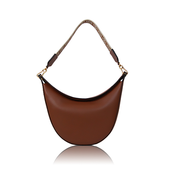 LOEWE ルナバッグ 