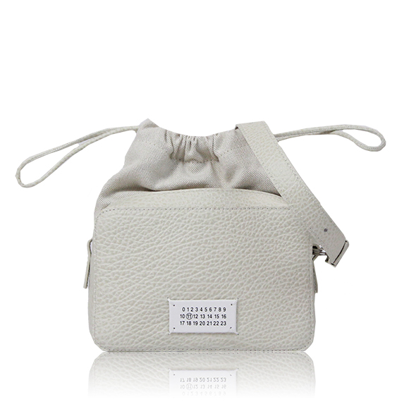 Maison Margiela 5ACカメラバッグスモール 17&nbsp;x11&nbsp;x6cm(幅&nbsp;x 高さ&nbsp;x マチ)