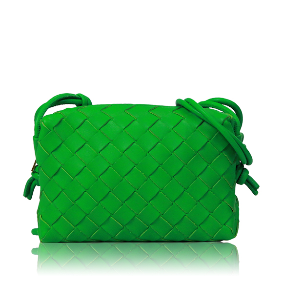BOTTEGA VENETA ミニループカメラバッグ 17&nbsp;x11&nbsp;x6cm(幅&nbsp;x 高さ&nbsp;x マチ)