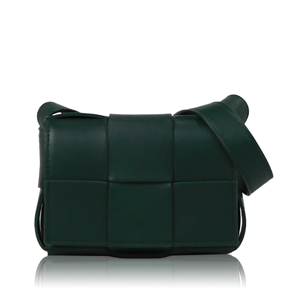 BOTTEGA VENETA カセット 13&nbsp;x8&nbsp;x4cm(幅&nbsp;x 高さ&nbsp;x マチ)