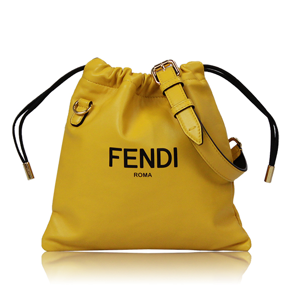 FENDI スモールポーチ 23&nbsp;x23&nbsp;x1cm(幅&nbsp;x 高さ&nbsp;x マチ)