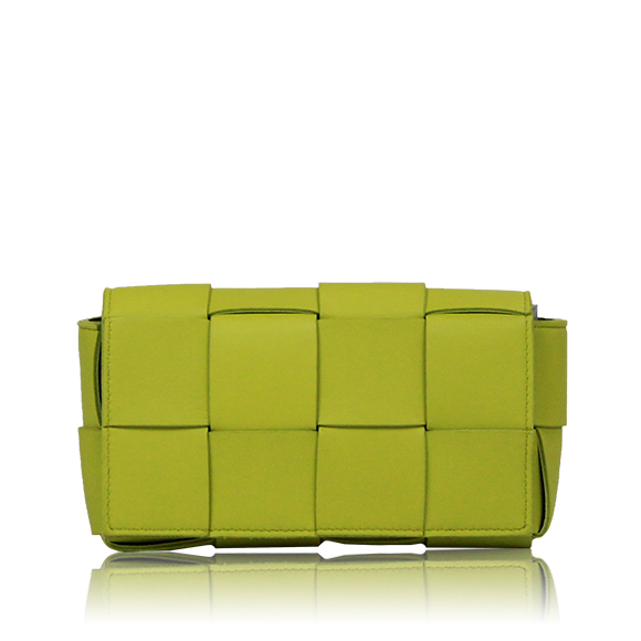 BOTTEGA VENETA カセットベルトバッグ 18&nbsp;x10&nbsp;x5cm(幅&nbsp;x 高さ&nbsp;x マチ)