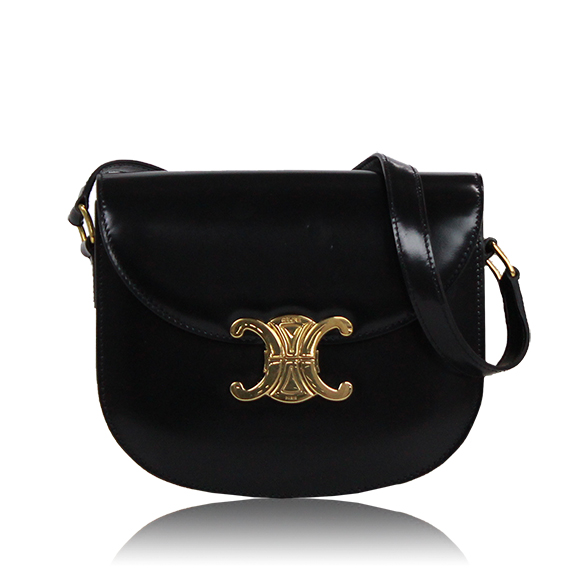 CELINE ティーンブザストリオンフ 18&nbsp;x15&nbsp;x4cm(幅&nbsp;x 高さ&nbsp;x マチ)