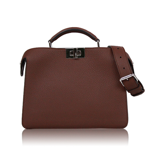 FENDI ピーカブーアイシーユースモール 25&nbsp;x20&nbsp;x8cm(幅&nbsp;x 高さ&nbsp;x マチ)