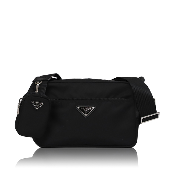 PRADA Re-Nylonショルダーバッグ 23&nbsp;x15&nbsp;x7cm(幅&nbsp;x 高さ&nbsp;x マチ)
