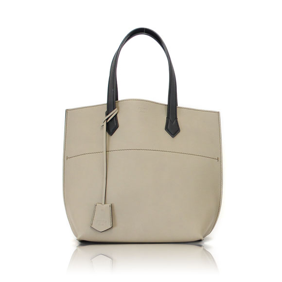 FENDI オールイン 26&nbsp;x29&nbsp;x14cm(幅&nbsp;x 高さ&nbsp;x マチ)