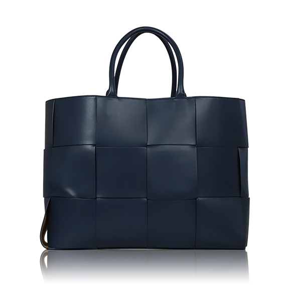 BOTTEGA VENETA ラージアルコトートバッグ 45&nbsp;x34&nbsp;x11cm(幅&nbsp;x 高さ&nbsp;x マチ)
