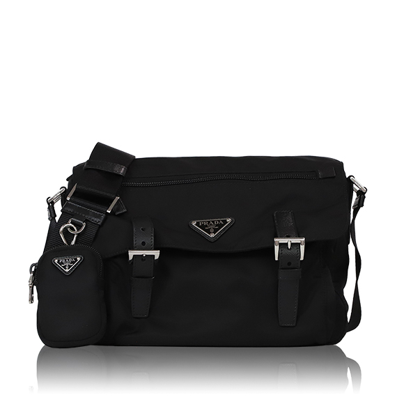 PRADA Re-Nylonショルダーバッグ 26&nbsp;x22&nbsp;x11cm(幅&nbsp;x 高さ&nbsp;x マチ)