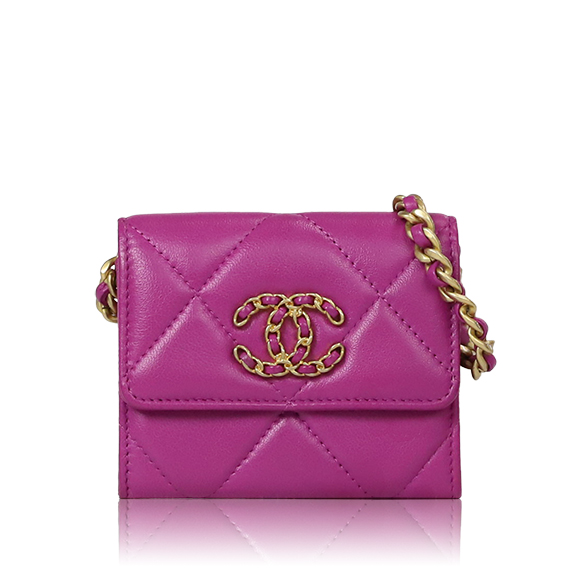 CHANEL チェーンショルダーバッグ 11&nbsp;x9&nbsp;x1cm(幅&nbsp;x 高さ&nbsp;x マチ)