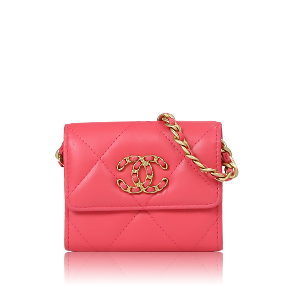 CHANEL チェーンショルダーバッグ 11&nbsp;x9&nbsp;x1cm(幅&nbsp;x 高さ&nbsp;x マチ)