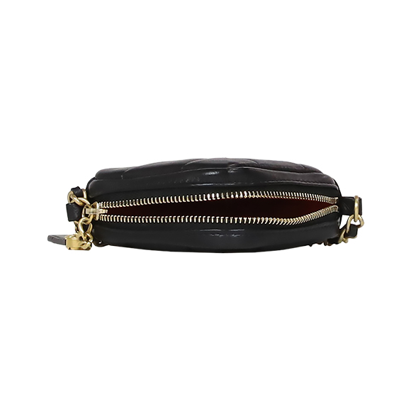 CHANEL（シャネル）チェーンショルダーバッグ