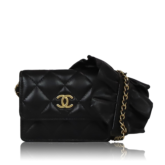 CHANEL チェーンショルダーバッグ 10&nbsp;x8&nbsp;x2cm(幅&nbsp;x 高さ&nbsp;x マチ)