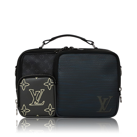 LOUIS VUITTON メッセンジャーマルチポケット 
