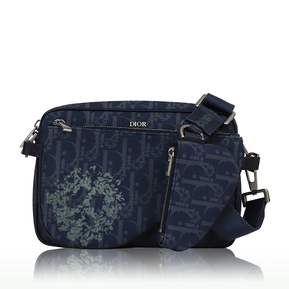 Dior サドル3-in-1バッグ 23&nbsp;x16&nbsp;x4cm(幅&nbsp;x 高さ&nbsp;x マチ)