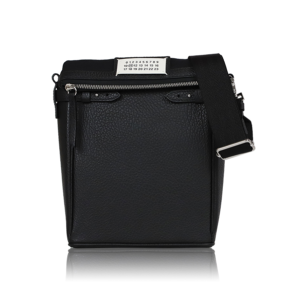 Maison Margiela ショルダーバッグ 19&nbsp;x22&nbsp;x7cm(幅&nbsp;x 高さ&nbsp;x マチ)