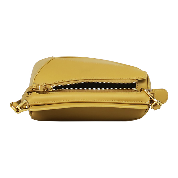 LOEWE（ロエベ）パズルエッジバッグミニ