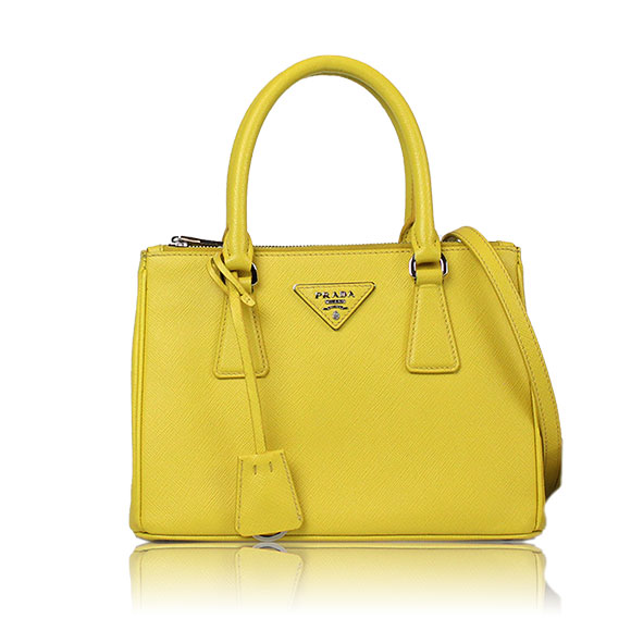 PRADA ガレリア 23&nbsp;x17&nbsp;x10cm(幅&nbsp;x 高さ&nbsp;x マチ)