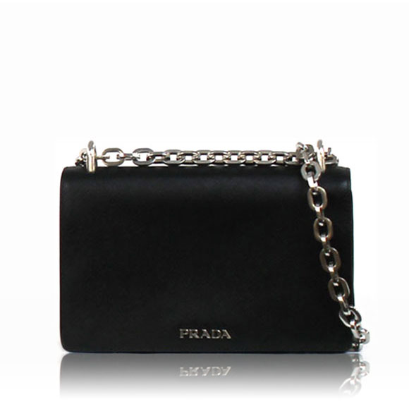 PRADA サフィアーノ 