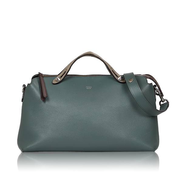 FENDI バイザウェイラージ 33&nbsp;x20&nbsp;x14cm(幅&nbsp;x 高さ&nbsp;x マチ)